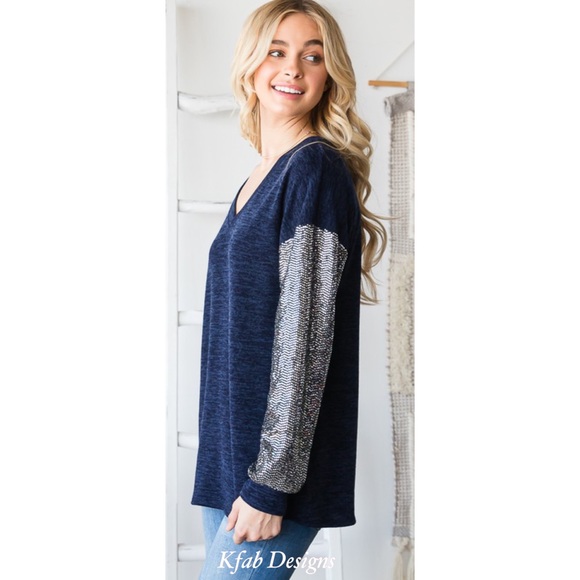 ❤️LAST! V Neck Midnight Blue Super Soft Sequin Sleeve Top! - Picture 8 of 16